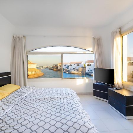 Aden Beach - Sea View Room With Beach Access In Villa Hurghada Extérieur photo