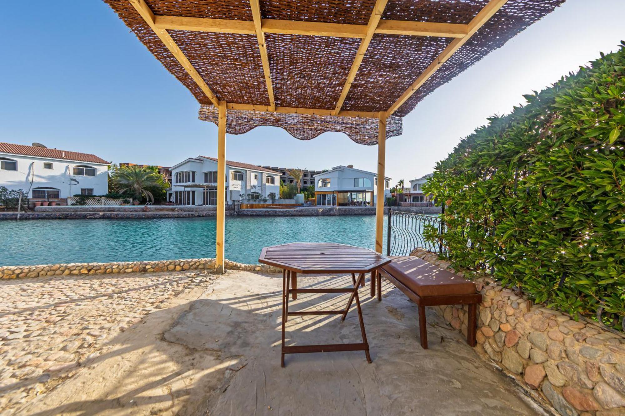 Aden Beach - Sea View Room With Beach Access In Villa Hurghada Extérieur photo