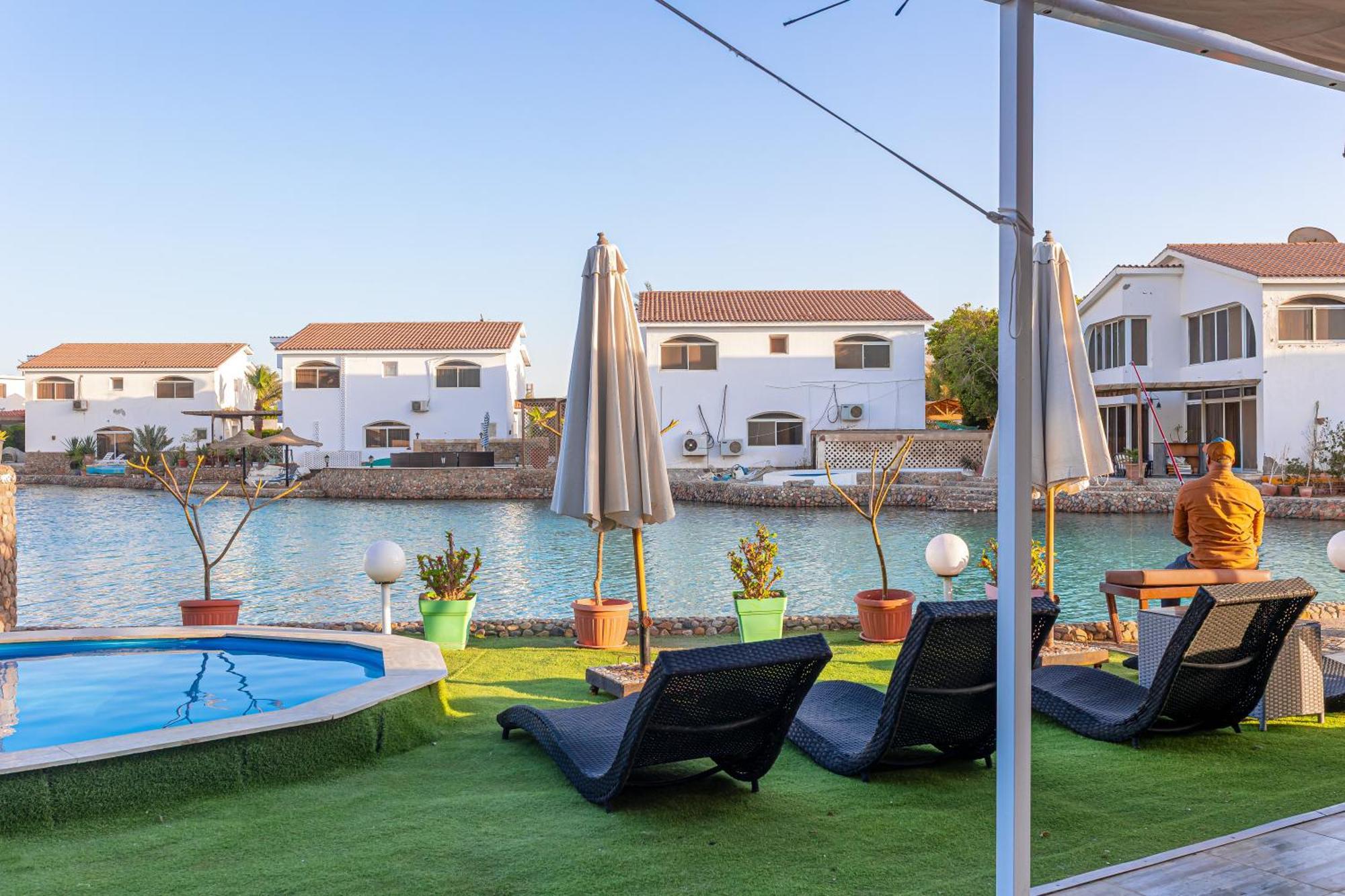 Aden Beach - Sea View Room With Beach Access In Villa Hurghada Extérieur photo